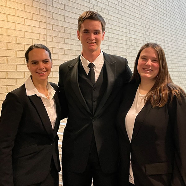 Group of students participating in Intercollegiate Ethics Case Competition