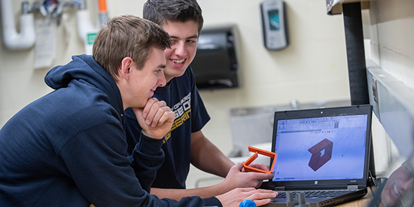 Mechanical engineering students at The University of Akron
