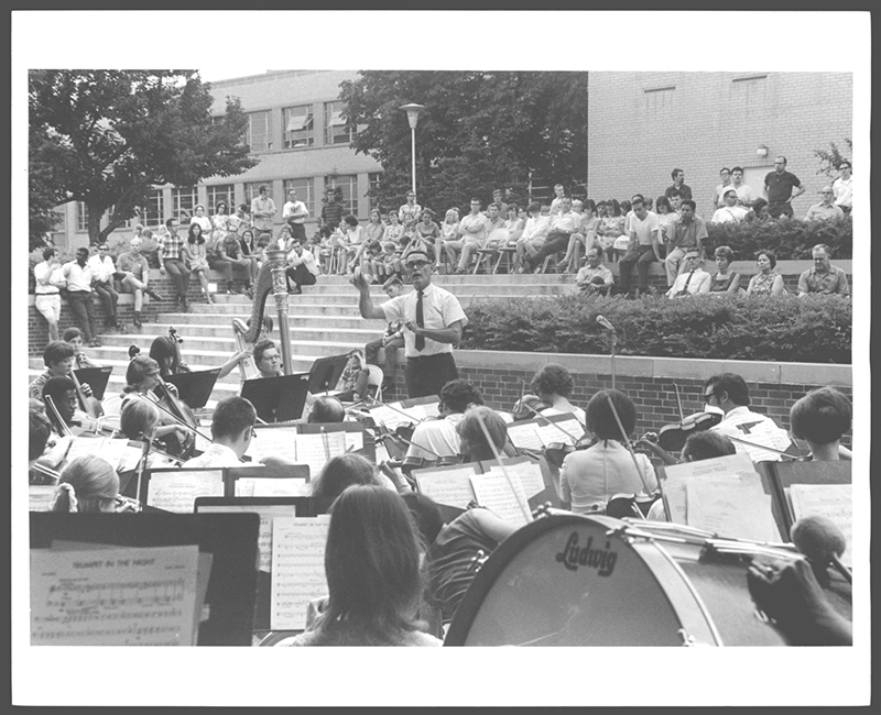 SummerCampusConcert_1969